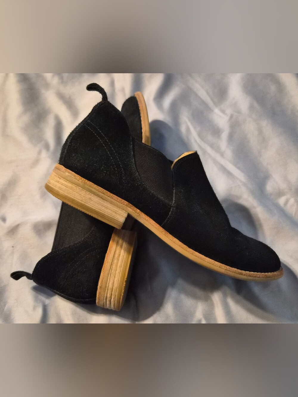 Clarks Artisan Edenvale Page Black Suede Ankle Booties Size 7